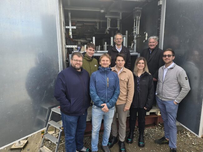 Gruppenfoto_Container